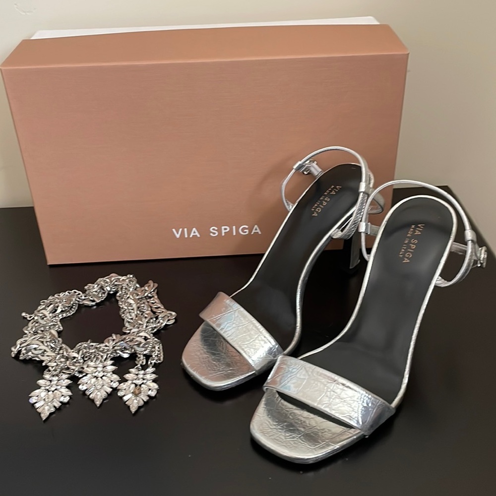 Via Spiga Silver Heels with strap Size 6 EUC